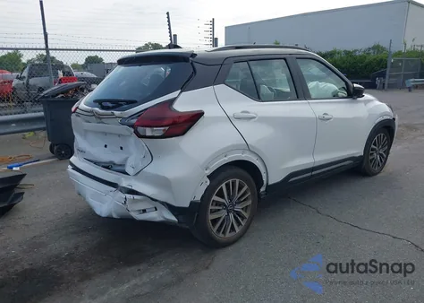 2023 Nissan Kicks Sr Xtronic Cvt z USA, uszkodzony, nr VIN 3N1CP5DV3PL549557